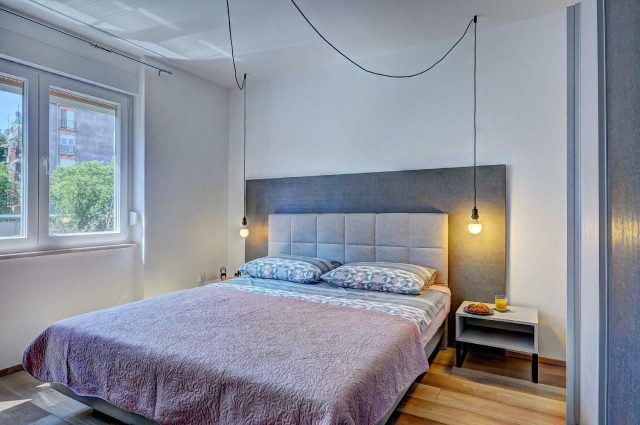 Lola App In City Center, 4+1 Pax Pula Exteriör bild
